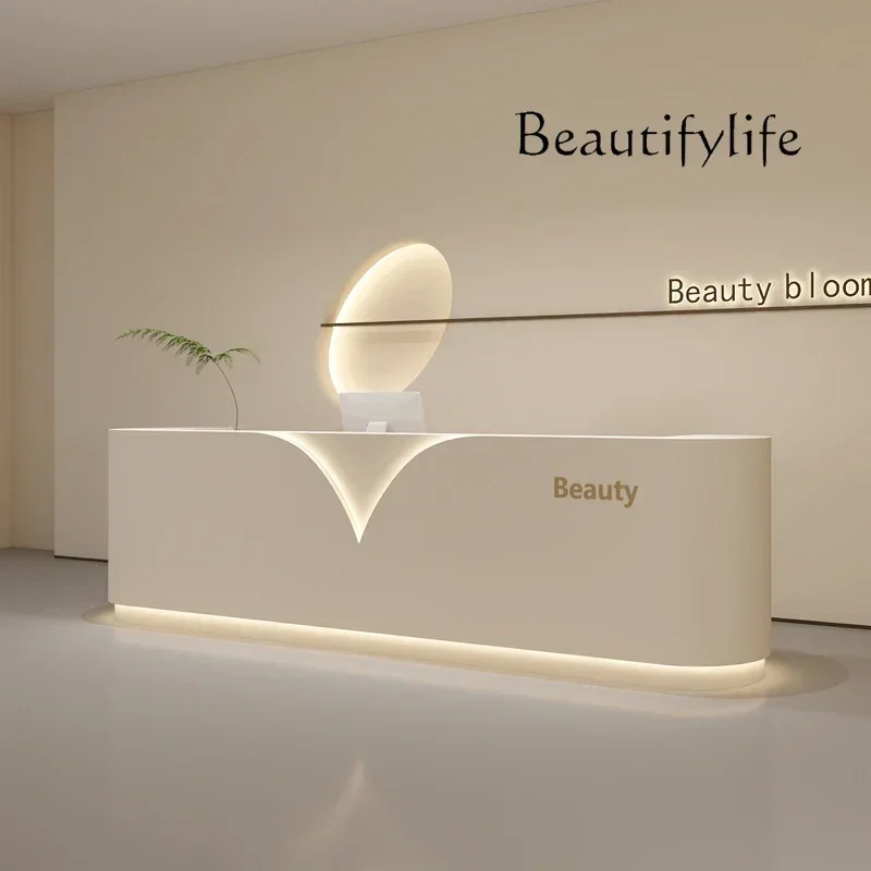 Nowy Styl Ciepłych Kolorów Skl – Luxury Skincare News recenzja i cena